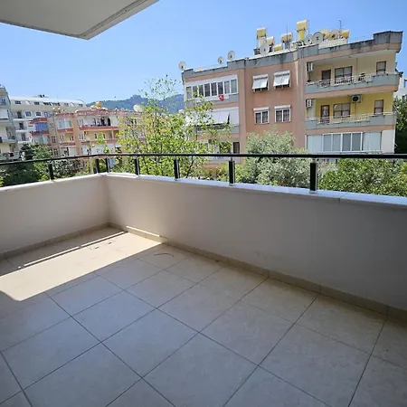 Daire Nimet Aydın Apartmanı